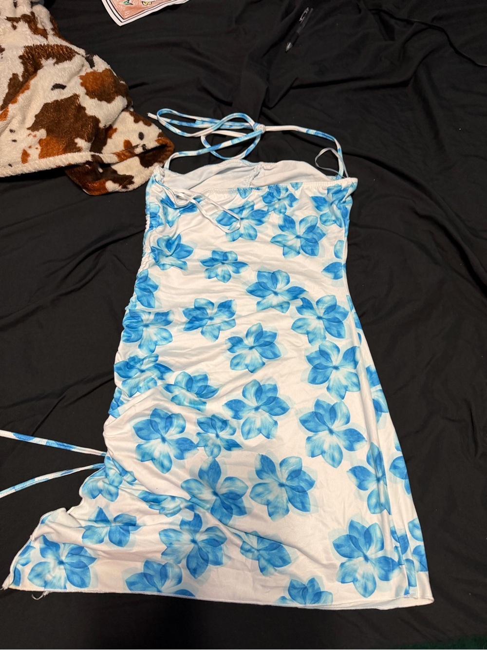 SHEIN White Asymmetrical Dress with Blue Floral Print